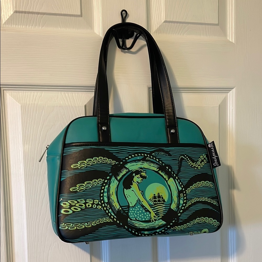 Stylish Black and Teal Handbag